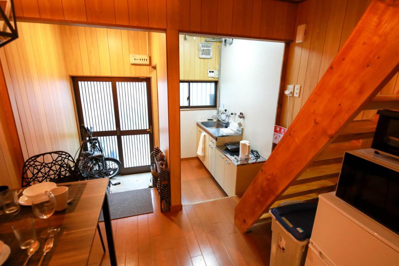 Casual Inn Retro3 Ōsaka Exterior foto